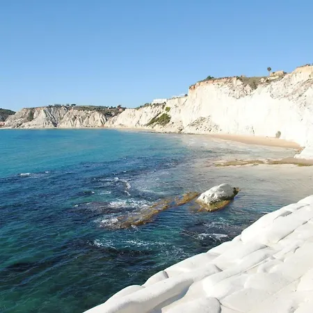 Holiday home Solemar Giardina Gallotti